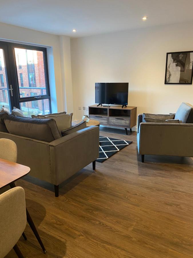 Icona - Brand New City Centre Apartment York Luaran gambar